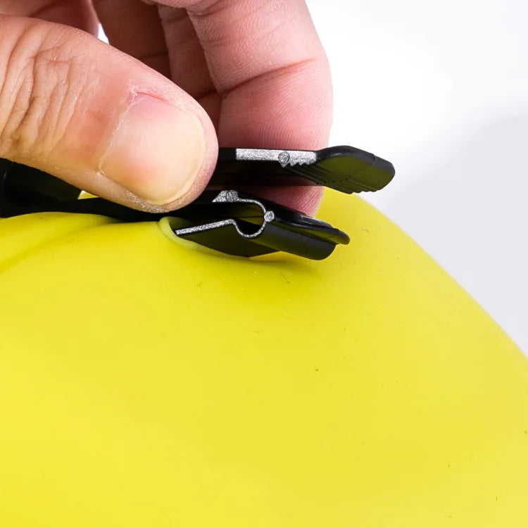 Dog Treat Pouch – Portable Training Bag With Belt Clip