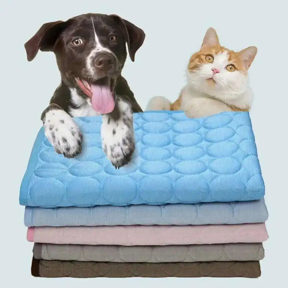 Dog Cooling Mat, Reusable Summer Cooling Pad for Dogs & Cats