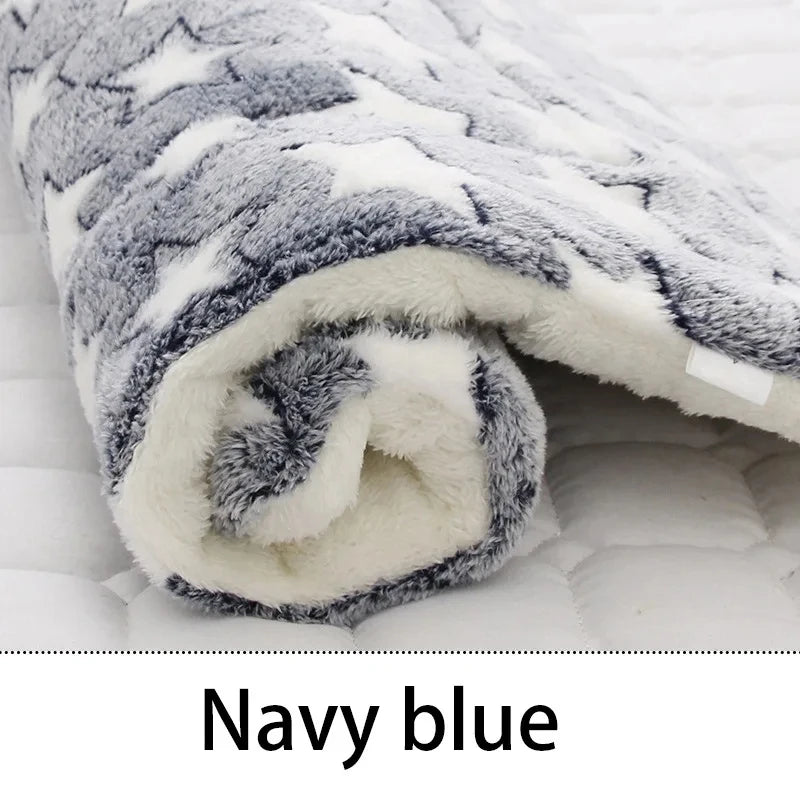 Dog Sleeping Mat – Washable Flannel Winter Bed for Small to Large Dogs