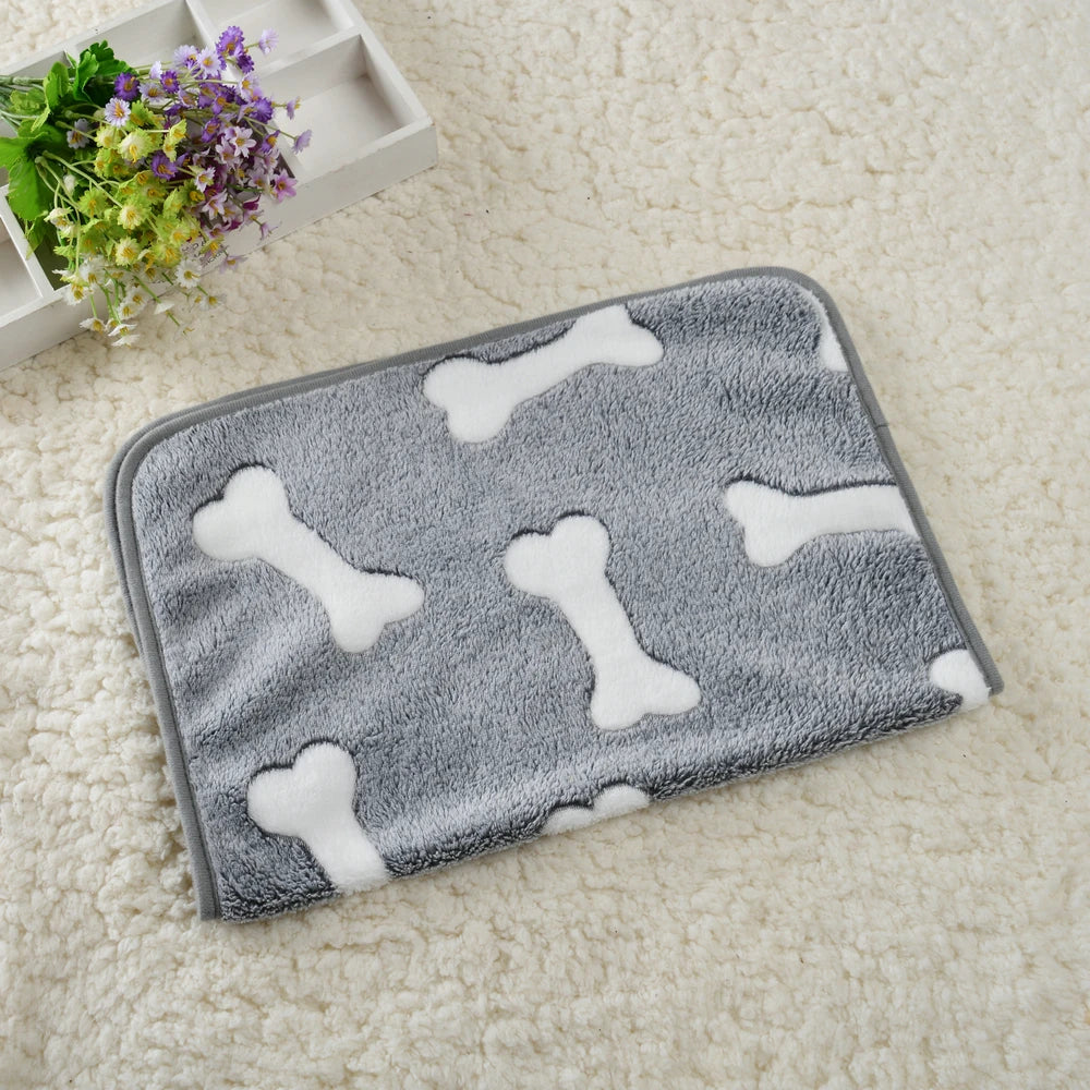 Dog Bed Mat – Soft Warm Coral Fleece Pet Sleeping & Travel Mat