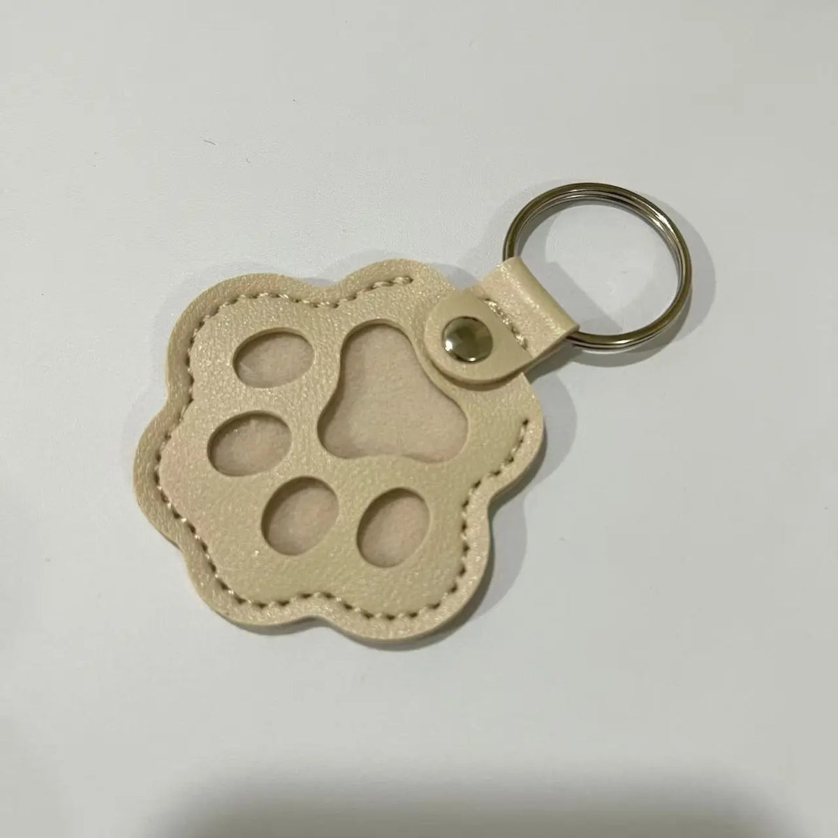 Pet Memorial Keychain – Dog Hair Keepsake Leather Pendant