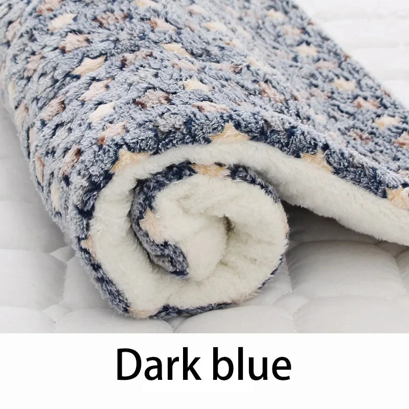 Dog Sleeping Mat – Washable Flannel Winter Bed for Small to Large Dogs