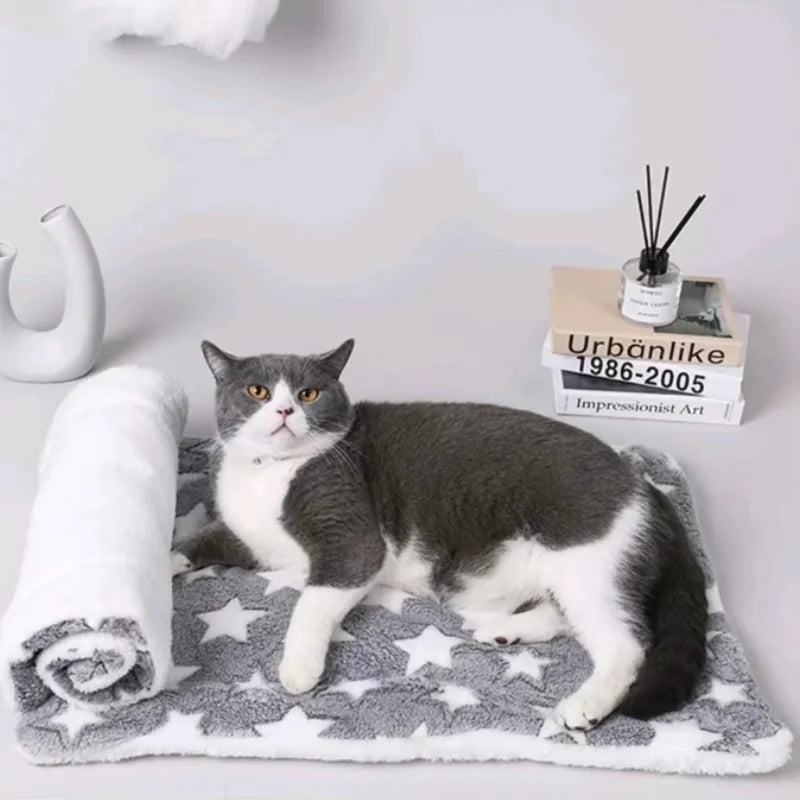 Cat Sleeping Mat – Plush Warm Cushion for Cats & Small Dogs
