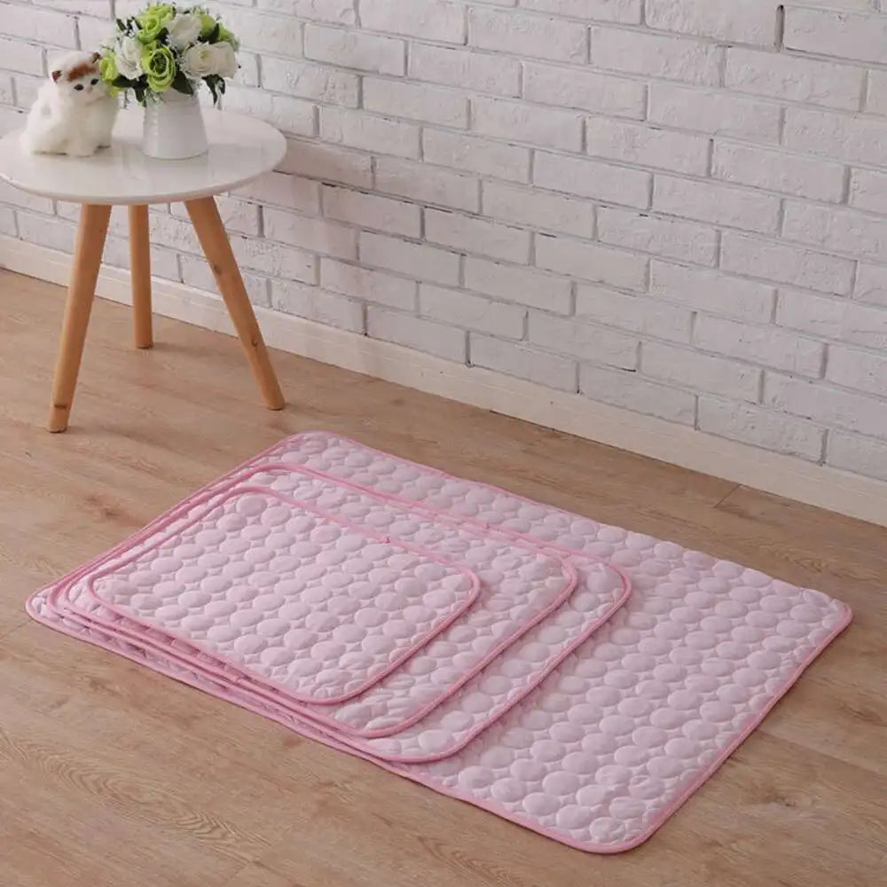 Dog Cooling Mat, Reusable Summer Cooling Pad for Dogs & Cats