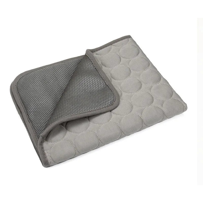Dog Cooling Mat – Self-Cooling Washable Summer Pet Pad