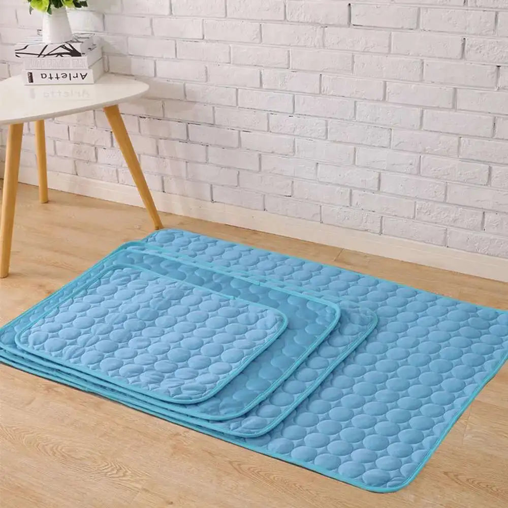 Dog Cooling Mat, Reusable Summer Cooling Pad for Dogs & Cats