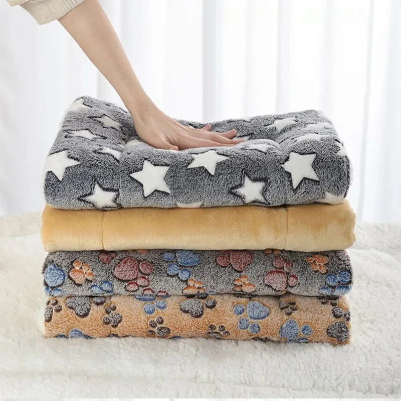 Dog Sleeping Mat – Washable Flannel Winter Bed for Small to Large Dogs