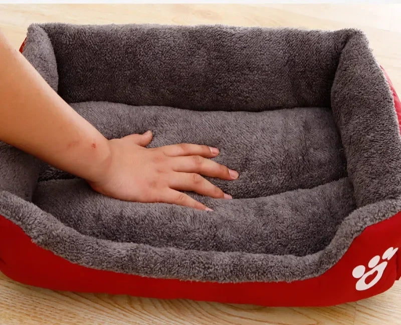 Large Dog Bed – Warm Square Pet Nest for Dogs & Cats