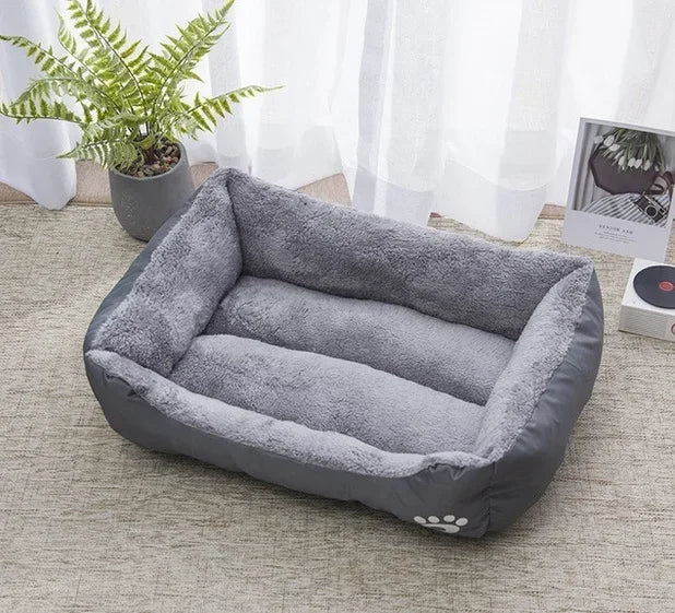 Large Dog Bed – Warm Square Pet Nest for Dogs & Cats