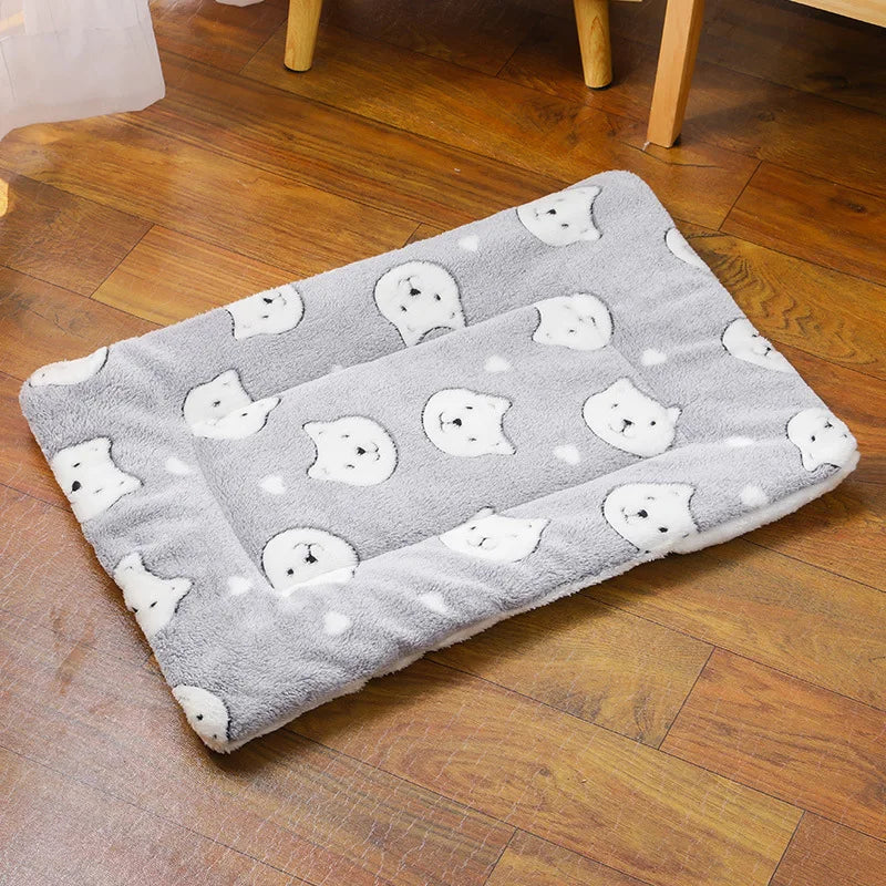 Cat Sleeping Mat – Plush Warm Cushion for Cats & Small Dogs